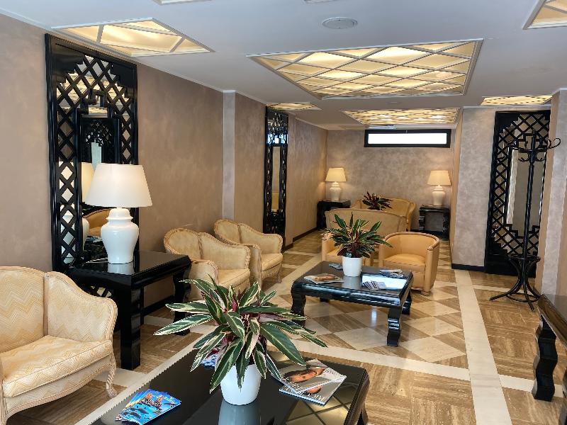 Hotel President - Vintage Hotel in centro Riccione - Lobi