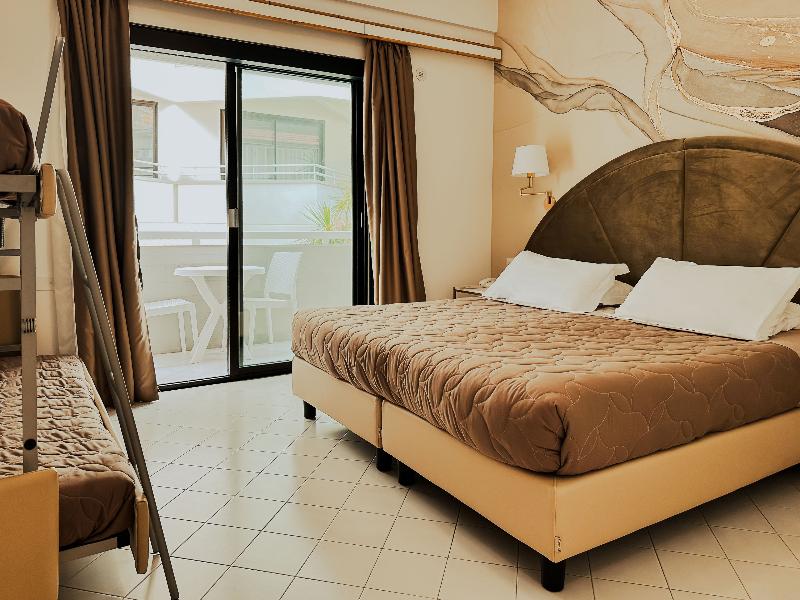 Hotel President - Vintage Hotel in centro Riccione - Oda