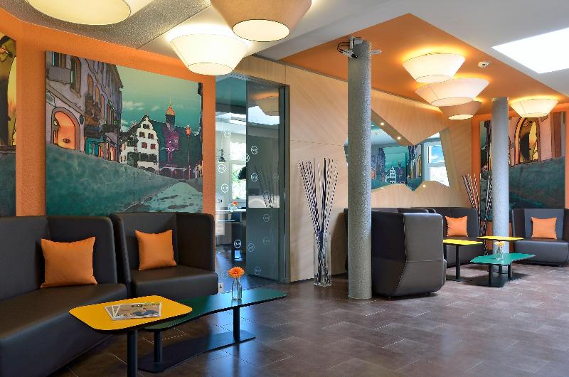 B&B Hotel Freiburg-Nord - Lobi