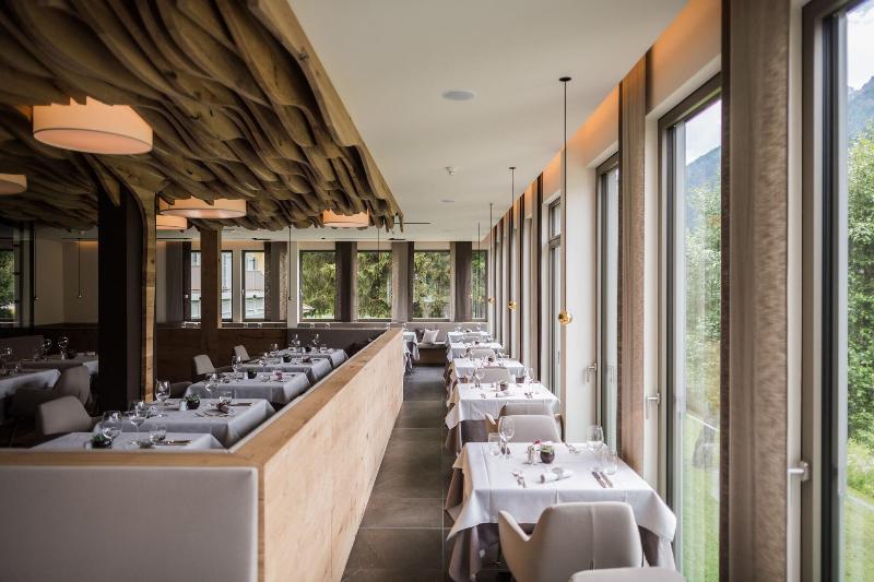 Park Hotel Bellevue - Restoran