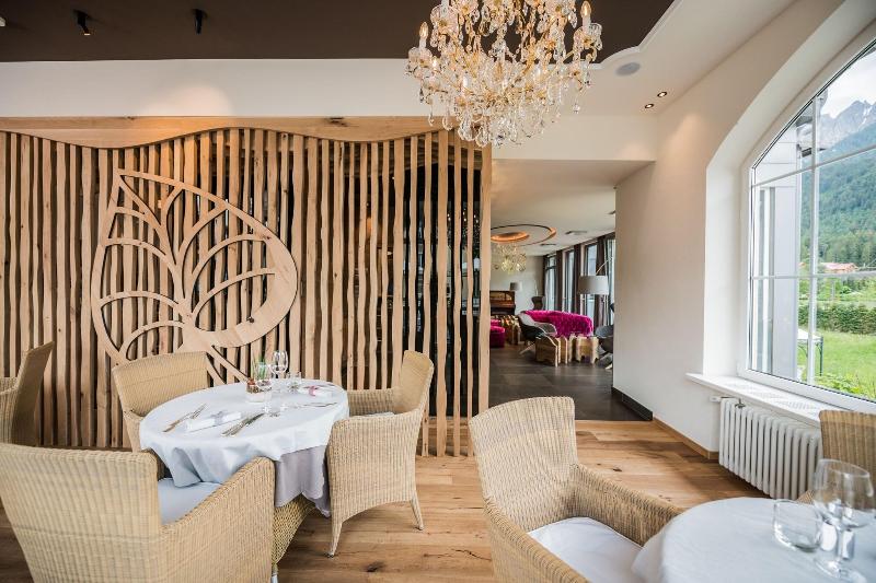 Park Hotel Bellevue - Restoran