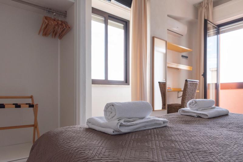 Giorgetti Orange - Genel