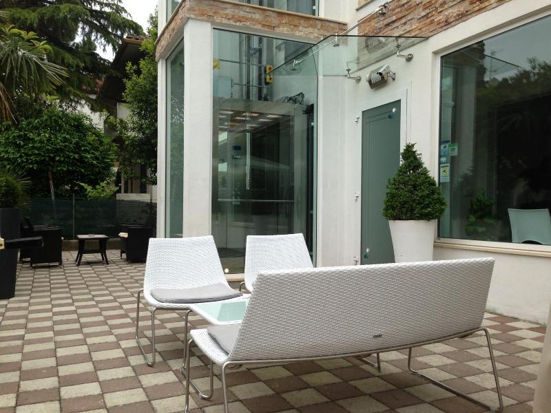 Villa Liliana - Genel