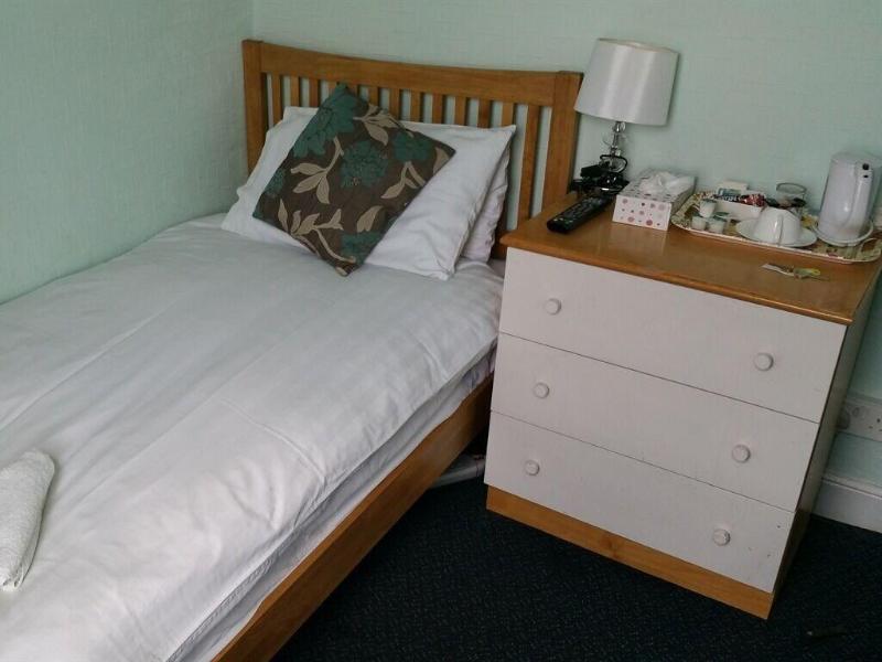 Cumbria House Hotel - Oda