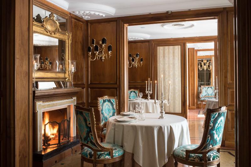 Des Bains - Bar