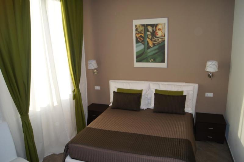 Mia Suites - Genel