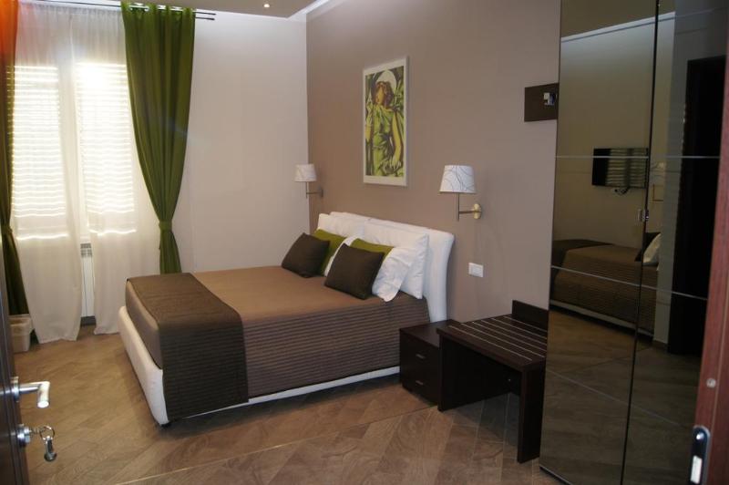 Mia Suites - Genel