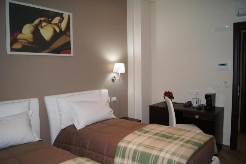 Mia Suites - Genel