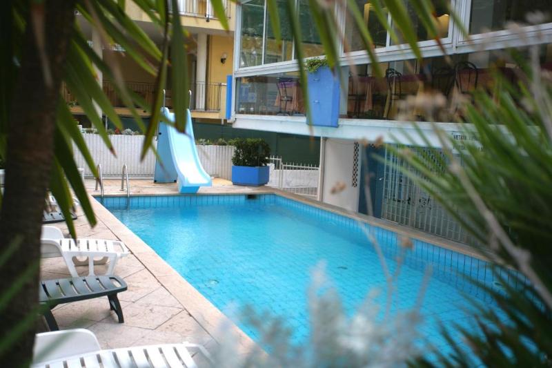 Hotel Diamond - Havuz