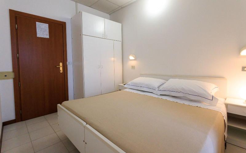 Mini Hotel - Oda