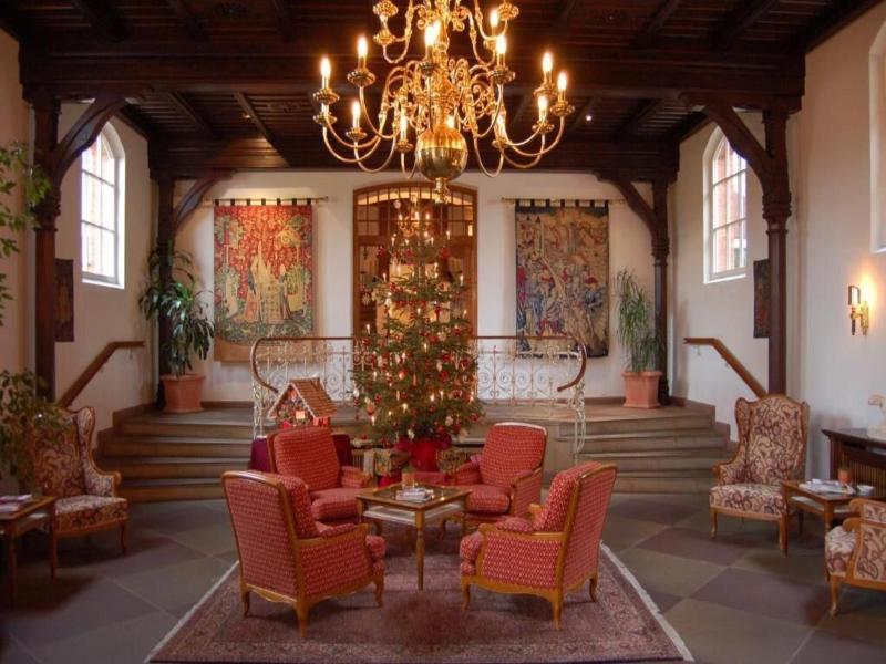 Geniesser Hotel Altes Gymnasium - Lobi