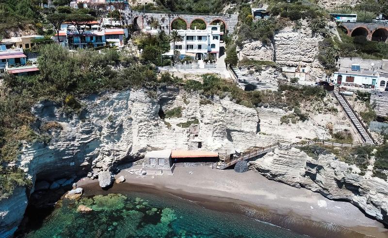 Villa Bina - Genel