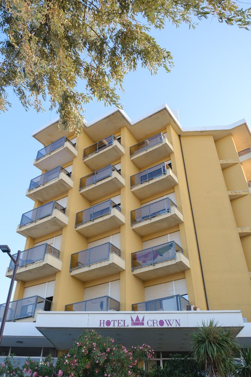 Hotel Crown - Genel