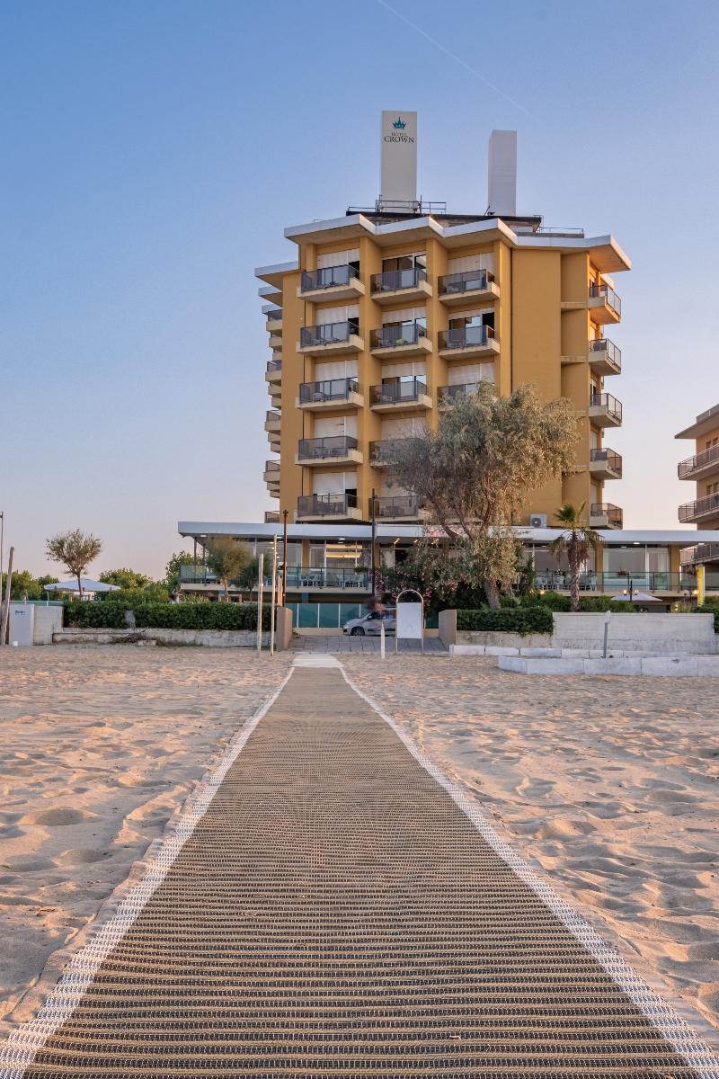 Hotel Crown - Genel