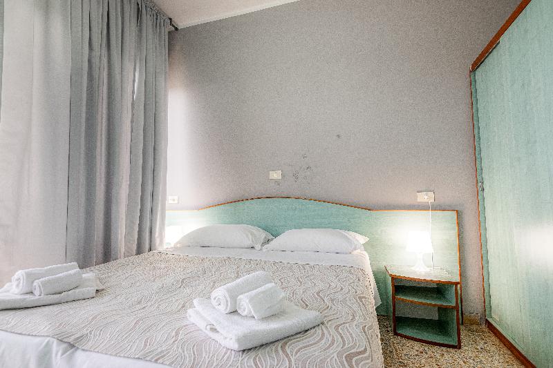 Hotel Crown - Oda