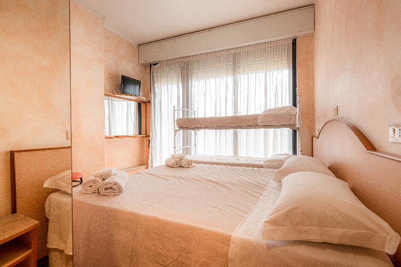 Hotel Crown - Oda