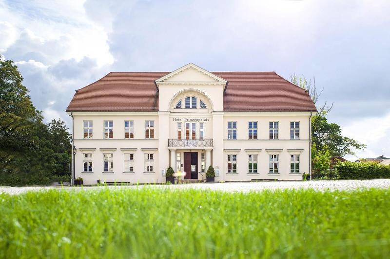 Hotel Prinzenpalais Bad Doberan - Genel