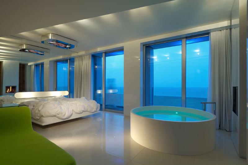 I-Suite - Oda