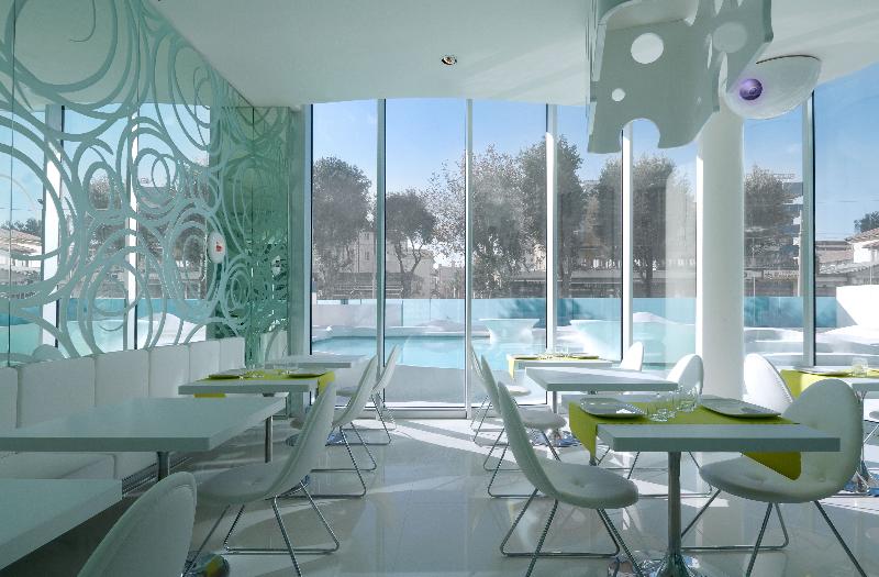 I-Suite - Restoran