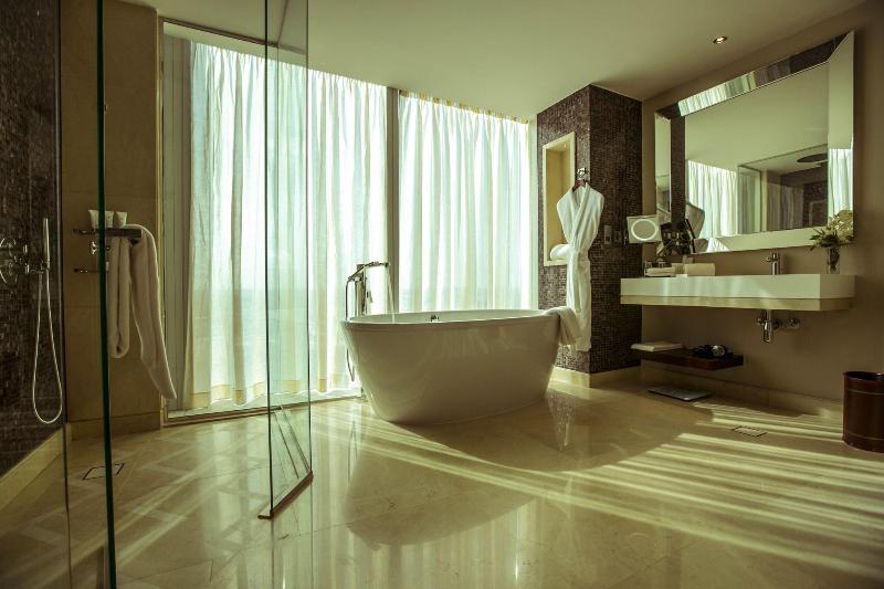 Burj Rafal Riyadh, A Marriott International Hotel - Oda