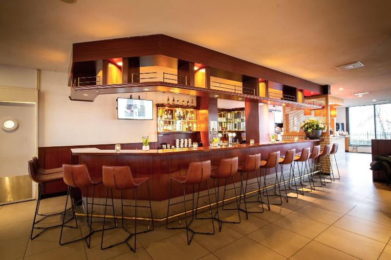 Bastion Dordrecht/Papendrecht - Bar