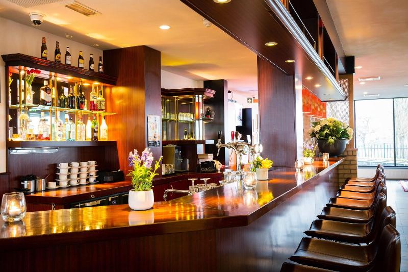 Bastion Dordrecht/Papendrecht - Bar