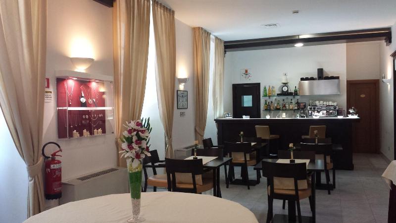 Due Colonne - Bar