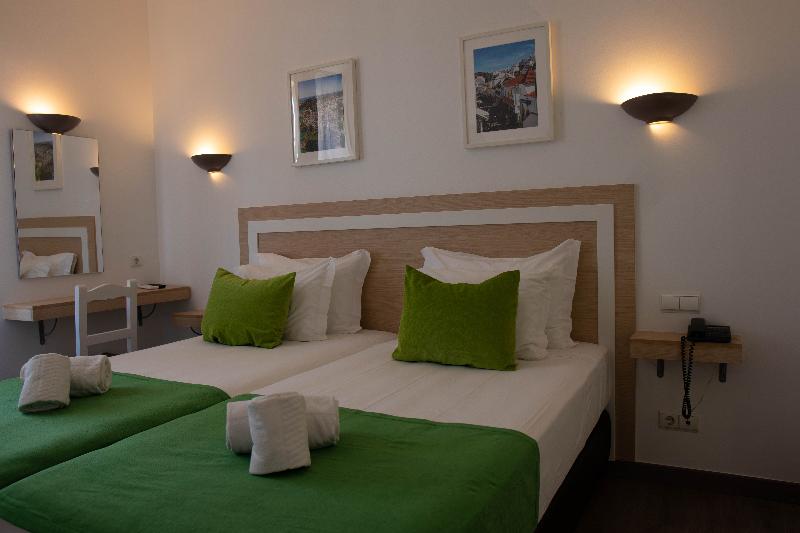 Albufeira Beach Hotel - Oda