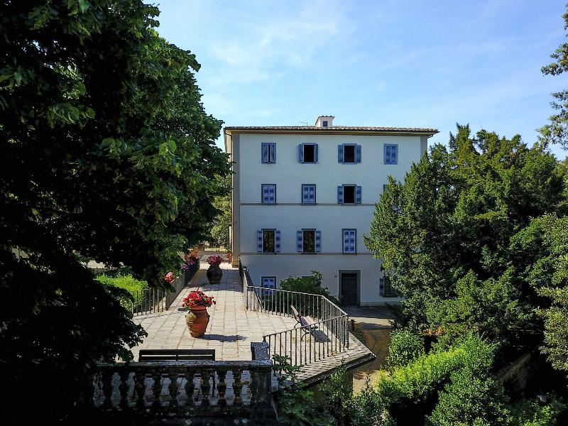 Villa Montarioso - Genel