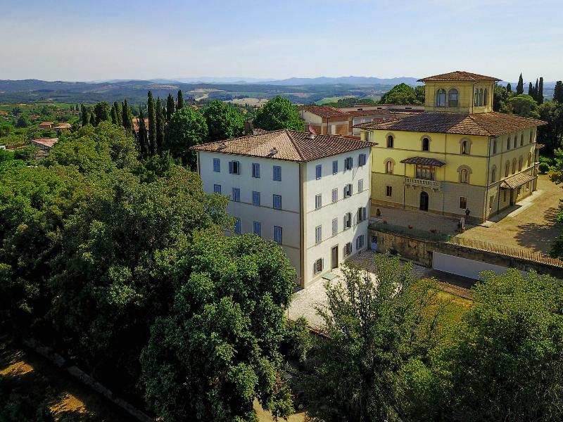 Villa Montarioso - Genel