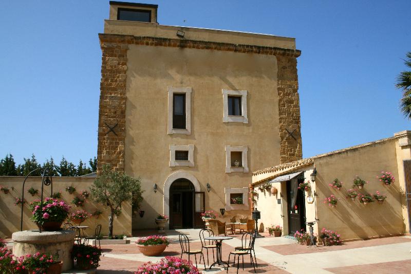 Hotel Foresteria Baglio della Luna - Lobi