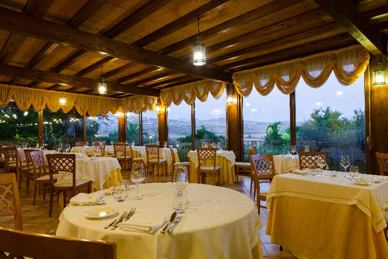 Hotel Foresteria Baglio della Luna - Restoran