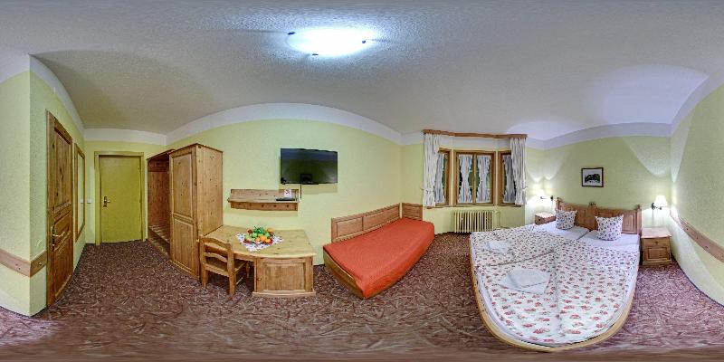 Alpsky Hotel - Oda