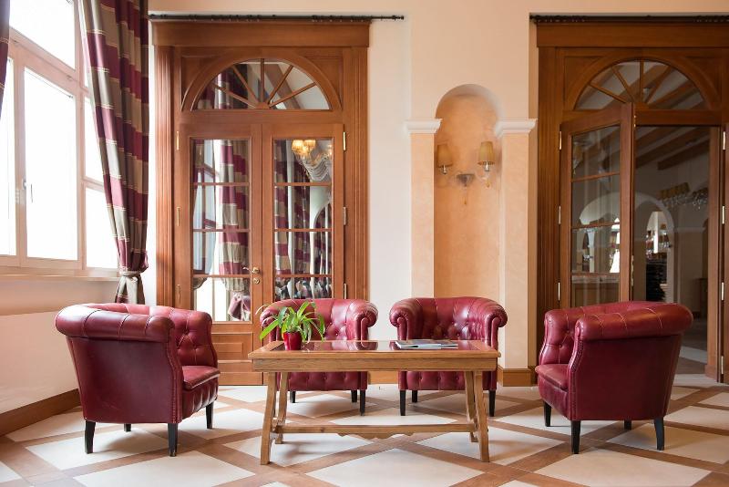 Schloss Hotel Wellness & Family - Lobi