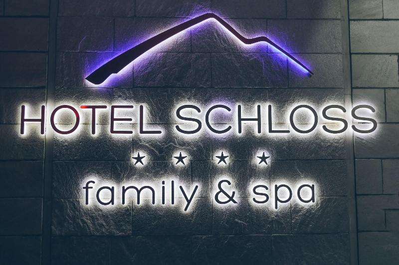 Schloss Hotel Wellness & Family - Genel