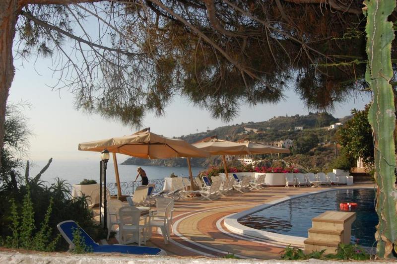 Giardino sul Mare - Genel