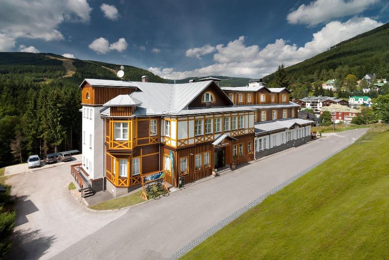 Hotel Snezka - Genel