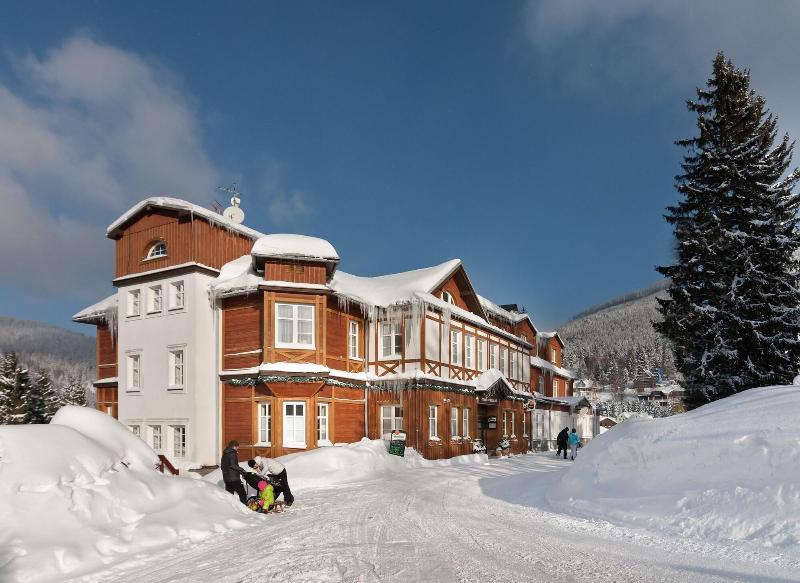 Hotel Snezka - Genel