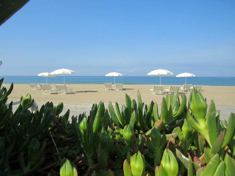 Schuhmann Strandhotel - Plaj