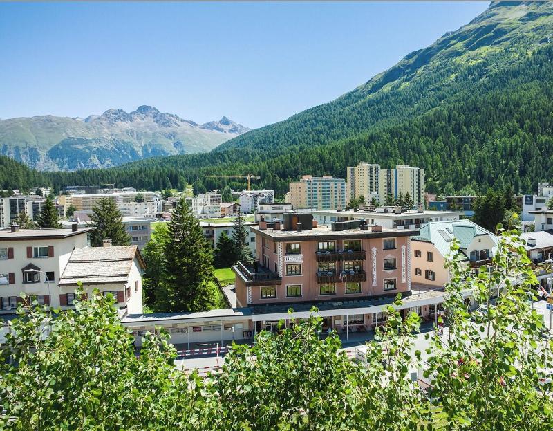 Corvatsch Restaurant & Hotel St. Moritz - Genel