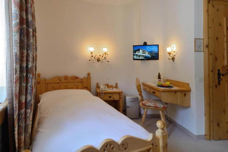 Corvatsch Restaurant & Hotel St. Moritz - Oda
