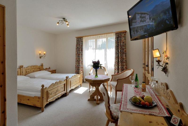 Corvatsch Restaurant & Hotel St. Moritz - Oda