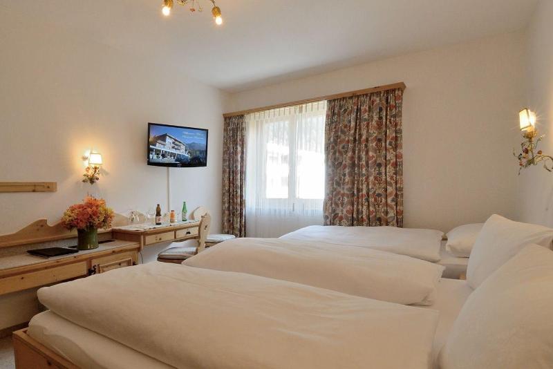 Corvatsch Restaurant & Hotel St. Moritz - Oda