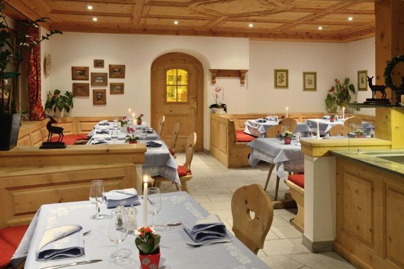 Corvatsch Restaurant & Hotel St. Moritz - Restoran