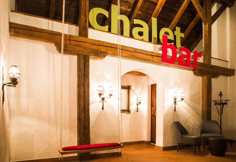 Schloss-Hotel Swiss-Chalet - Bar