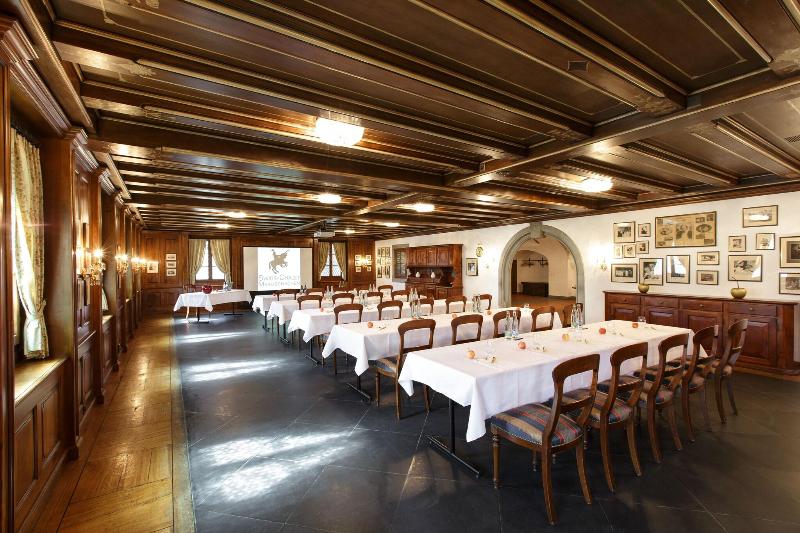 Schloss-Hotel Swiss-Chalet - Toplantı