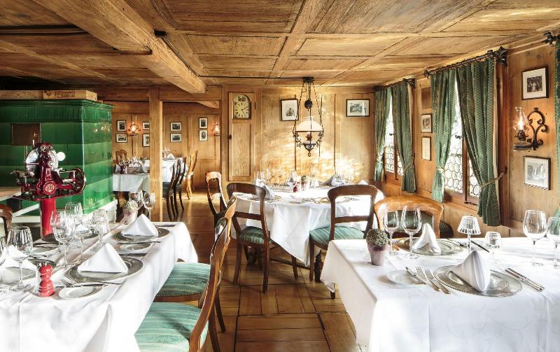 Schloss-Hotel Swiss-Chalet - Restoran