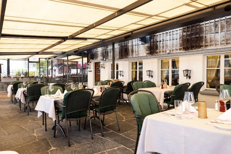 Schloss-Hotel Swiss-Chalet - Restoran