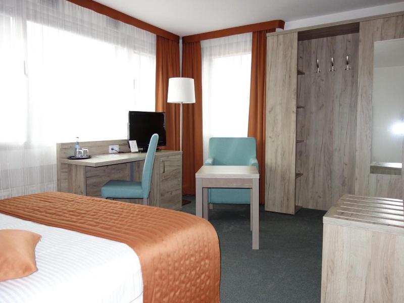 Komfort Hotel Ludwigsburg - Oda