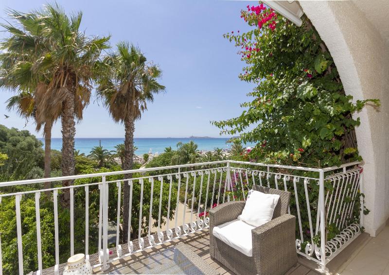 Simius Playa - Oda